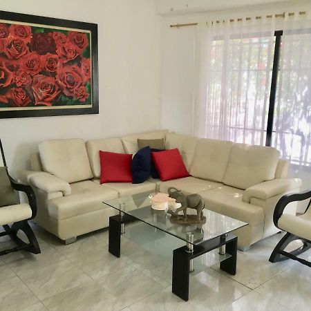 Alojamiento Arte Y Salud Bed and Breakfast Cartagena Eksteriør billede